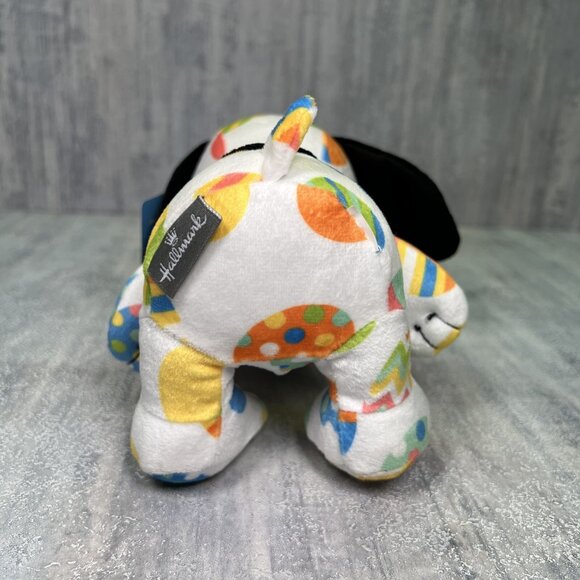 Peanuts Snoopy Plush Rainbow Tie Die Easter Egg Suit 8" Hallmark New With Tags - Picture 10 of 13